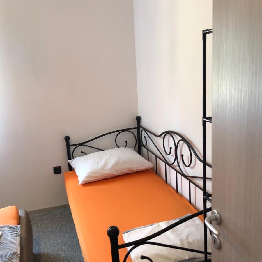 Apartmani Bm ビオグラード・ナ・モル エクステリア 写真