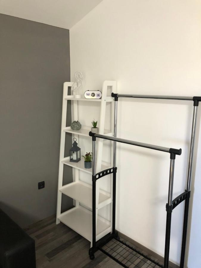 Apartmani Bm ビオグラード・ナ・モル エクステリア 写真