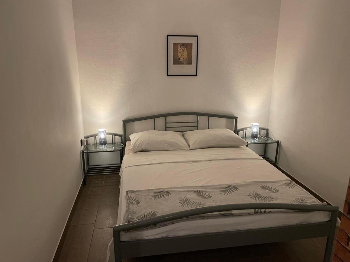Apartmani Bm ビオグラード・ナ・モル エクステリア 写真